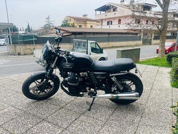 MOTO GUZZI V7 PASSAGGIO E TAGLIANDO INCLUSO MINI