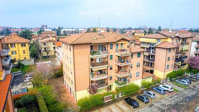 3 LOCALI A REGGIO NELL'EMILIA