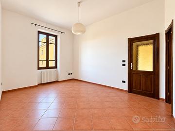 Viale Sicilia – Trilocale privo di arredi