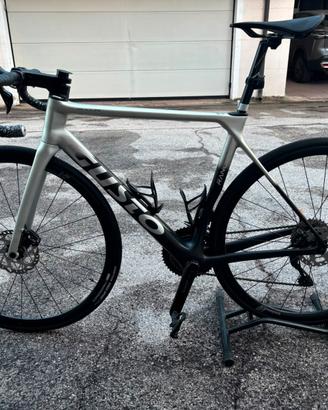 bici da strada Gusto