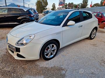 Alfa Romeo Giulietta 1.6 JTDm-2 105 CV Exclusive t