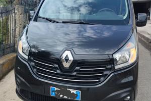 Renault Trafic 9 posti 