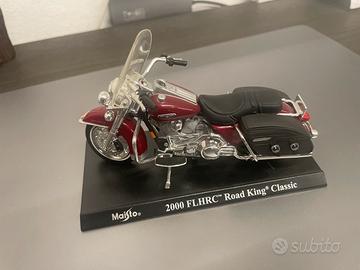 Modellino Harley-Davidson FLHRC Road King Classico
