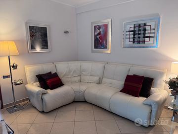 Divano ad angolo Chateau D’Ax