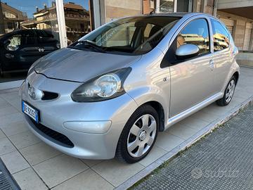 Toyota Aygo 1.0 68cv 5 porte -KM 56.000-