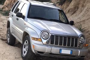 Jeep Cherokee KJ Limited 2.8 CRD (Liberty)