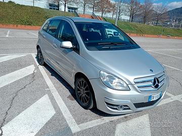 Mercedes Classe B200