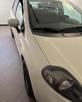 Fiat Grande Punto 1.3 Diesel – 25km/l
