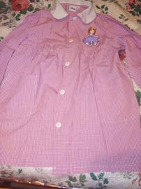 2 grembiuli asilo 4 anni