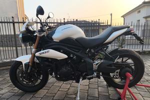 Triumph Speed triple 1050 2012