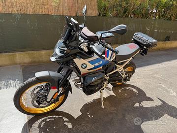 BMW f900 gs