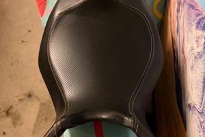 Sella MV agusta dragster 800