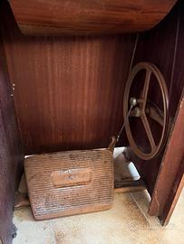 Macchina da cucire Singer a pedale