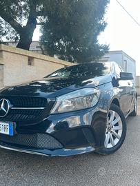 Mercedes ClasseA 160d Business 2017 - Neopatentati