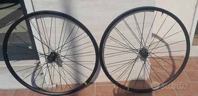 MAVIC AKSYUM ELITE EVO UST DISC TUBLESS