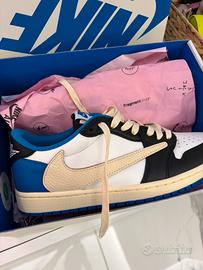 Nike Travis Scott num 42