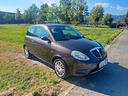 lancia-ypsilon-1-2-versus