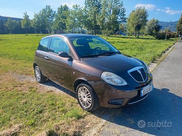 Lancia Ypsilon 1.2 Versus