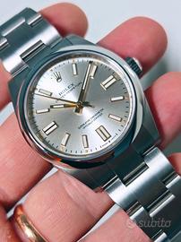 Rolex OP 41mm Silver 134300 nuovo 07/2026 ITA full