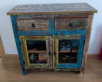 Credenza in legno massello