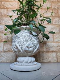 Vaso in pietra leccese 