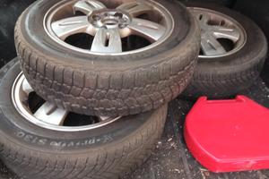 pneumatici con cerchi per Mini 