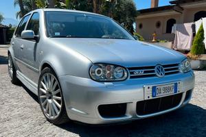 VW Golf 4 R32  V6