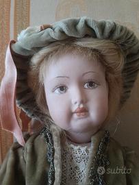 Bambola in porcellana  "Piccole cose di Pieli"