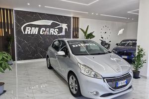 PEUGEOT 208 1.4 HDi 68CV ALLURE
