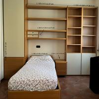 Cameretta con Letto, Libreria, Armadio e Comodino