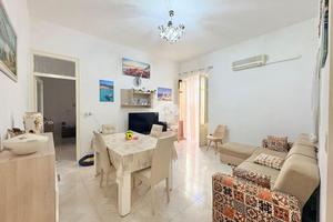 4 LOCALI A PALERMO