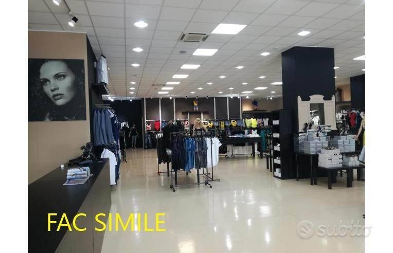 Immobile di 120 m² con 1 locale a Prato - Vista 3