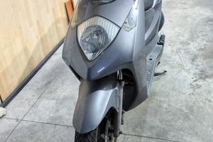 HONDA DYLAN 150