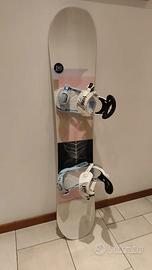 Tavola da snowboard Salomon con attacchi Jade