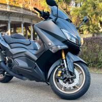 Yamaha TMAX 530