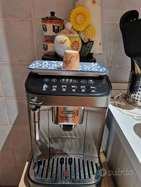 Macchina da caffe' DELONGHI