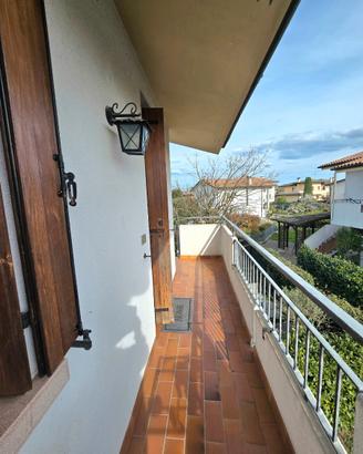 Appartamento con Giardino e Garage - Carbonera