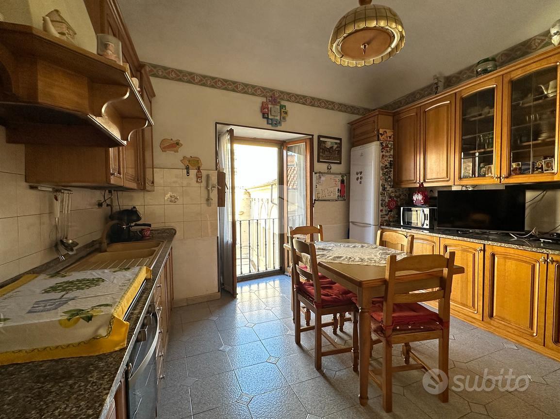 Appartamento – Asti, Rione Cattedrale - Vista 4