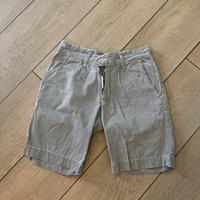 Pantaloncini corti a righe