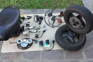 Pezzi di ricambio scooter malaguti firefox f15