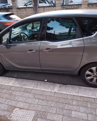 Opel Meriva diesel anno 2011