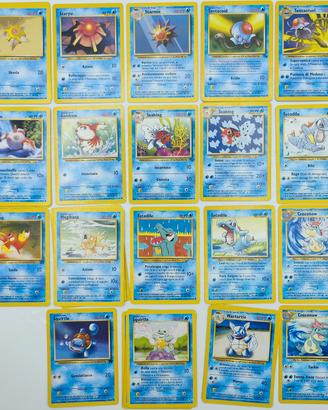 19 carte Pokemon (5 set base)