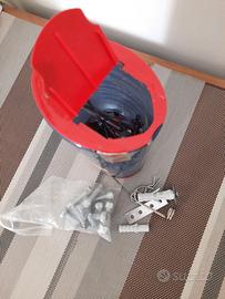 Grande lotto ferramenta assortita – 5 contenitori