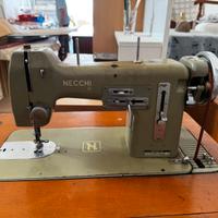 Macchina da cucire vintage