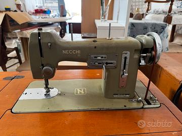 Macchina da cucire vintage