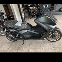 Yamaha T MAX 530 - IRON MAX