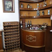 Mobile bar anni '70 e cantinetta