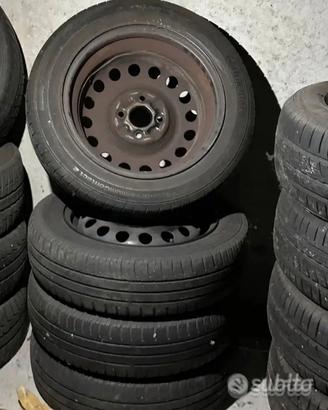 Gomme invernali e cerchioni 155/ 65 R 14