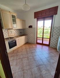 ARICCIA TRILOCALE SEMI-ARREDATO Con 2 BALCONI