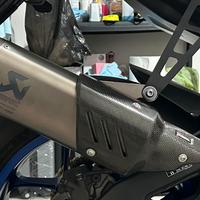 Scarico yamaha akrapovic r1